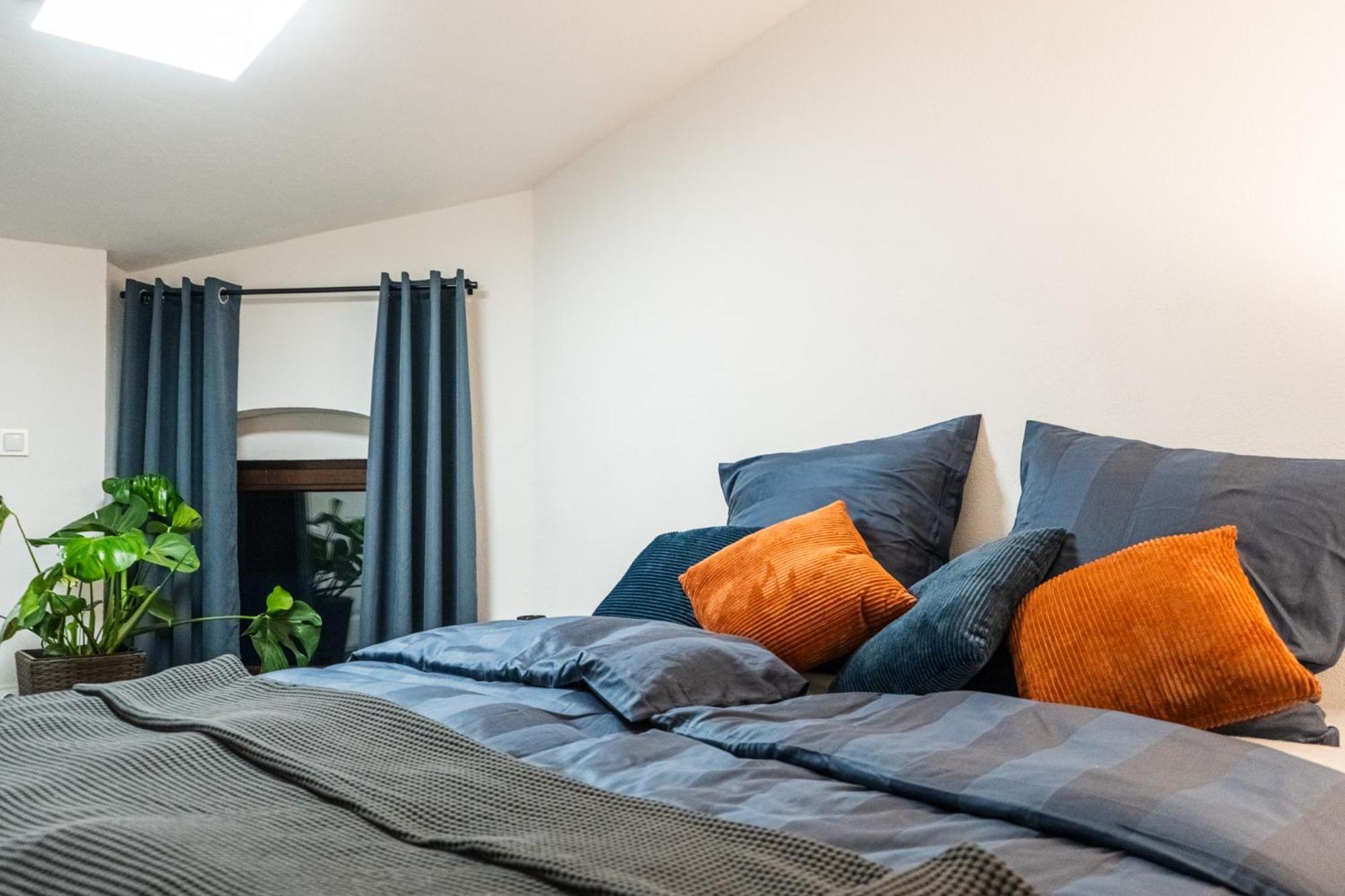 L&C-Elbresidenzen & Suites Am Elberadweg Aparthotel 4*