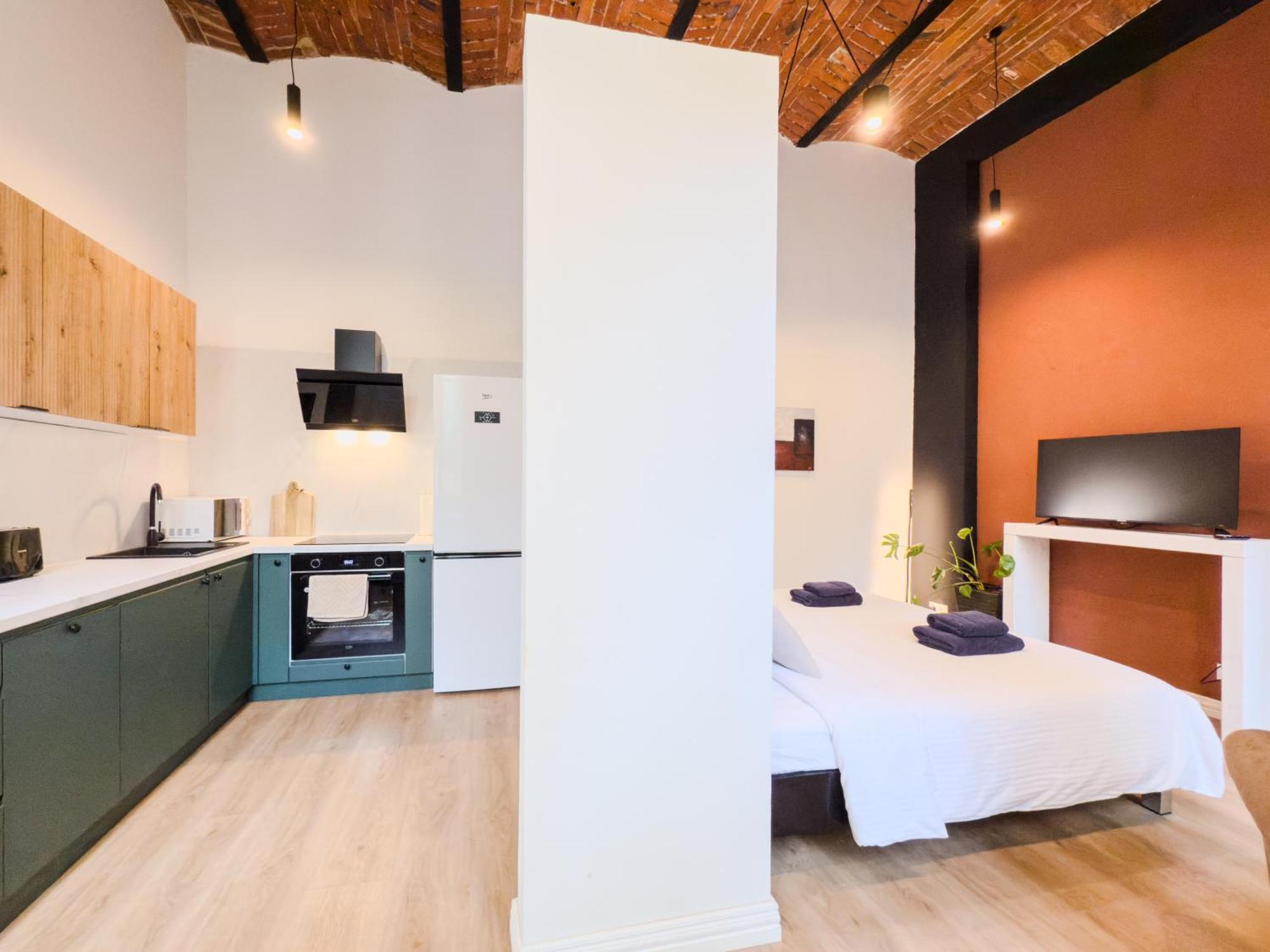 L&C-Elbresidenzen & Suites Am Elberadweg Aparthotel